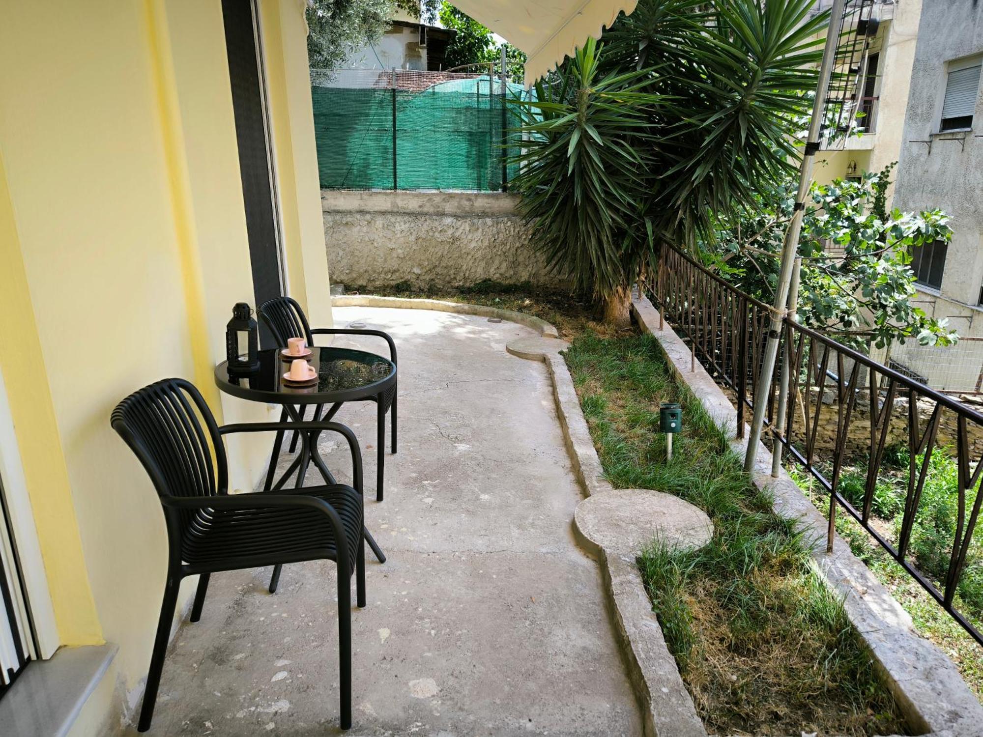 Port View, Veranda, 80 Sqm, Spacious Place For 6 Thessalonique Extérieur photo